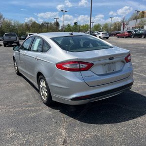 FORD FUSION SE - 5