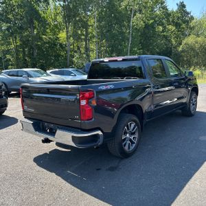 صورة 8 لـ 2022 Chevrolet SILVERADO 1500 LT