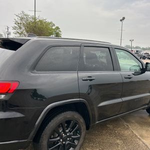 2019 JEEP GRAND CHEROKEE ALTITUDE — фото 9