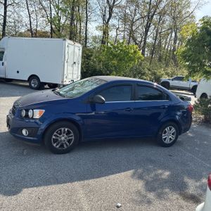 CHEVROLET SONIC LT AUTO - 3