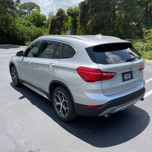 BMW X1 - 5