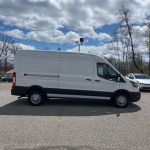 FORD TRANSIT-250 CARGO VAN - 10
