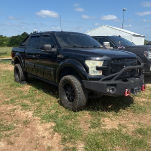 FORD F-150 LARIAT - 8