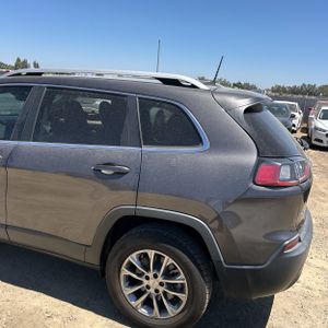 2021 JEEP CHEROKEE LATITUDE PLUS 照片 6