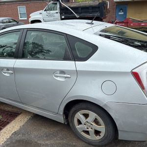 2011 Toyota PRIUS TWO 照片 6