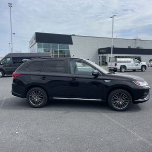 MITSUBISHI OUTLANDER PHEV LE S-AWC - 10