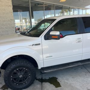 FORD F-150 LARIAT - 2