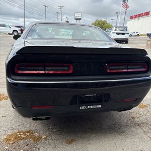 DODGE CHALLENGER GT - 7