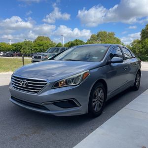 HYUNDAI SONATA - 1