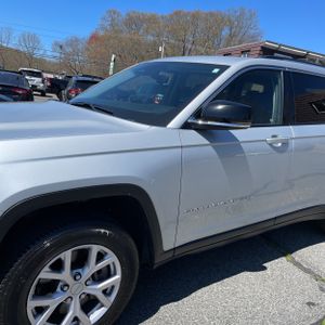 JEEP GRAND CHEROKEE L LIMITED - 2