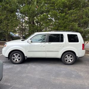 2011 Honda PILOT TOURING — фото 3