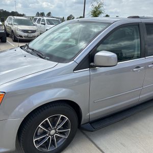 DODGE GRAND CARAVAN SXT - 2