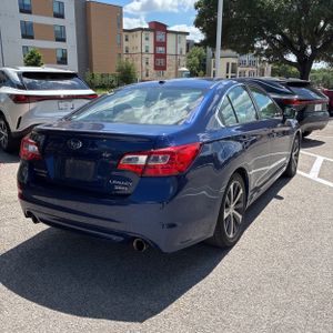 SUBARU LEGACY 3.6R LIMITED - 7