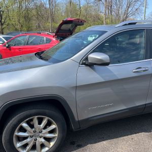 JEEP CHEROKEE LIMITED - 2