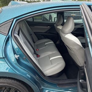 2025 Toyota CAMRY SE thumbnail 35