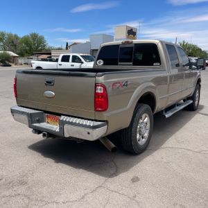 FORD F-250 SUPER DUTY LARIAT - 8