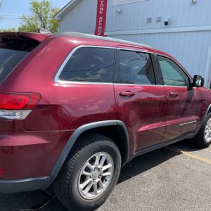 JEEP GRAND CHEROKEE LAREDO E - 9