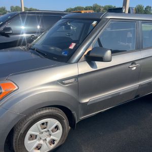 صورة 2 لـ 2013 KIA SOUL BASE
