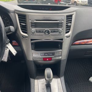 صورة 38 لـ 2011 Subaru OUTBACK 2.5I LIMITED
