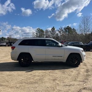 JEEP GRAND CHEROKEE ALTITUDE - 10