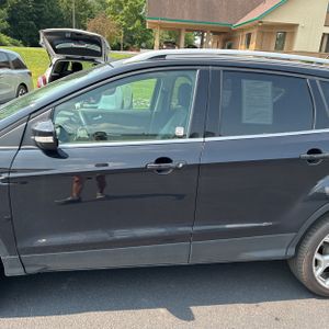 2019 FORD ESCAPE TITANIUM 照片 4