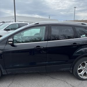 FORD ESCAPE TITANIUM - 4