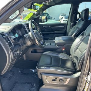 2022 RAM 1500 LIMITED — миниатюра 32