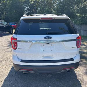 2018 FORD EXPLORER XLT 照片 7