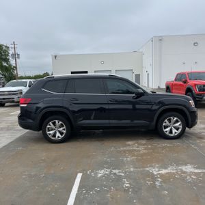 VOLKSWAGEN ATLAS SE - 10