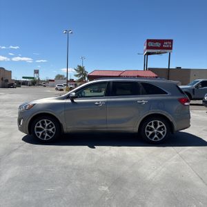 KIA SORENTO - 3