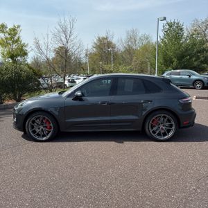 PORSCHE MACAN GTS - 3