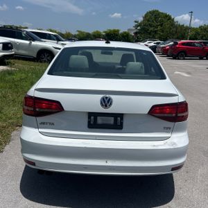 صورة 7 لـ 2016 Volkswagen JETTA 1.8T SPORT