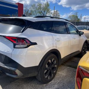 KIA SPORTAGE X-LINE - 10