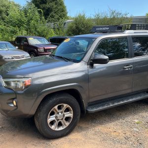 2016 Toyota 4RUNNER SR5 照片 2