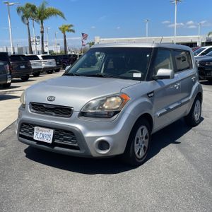 KIA SOUL BASE - 1