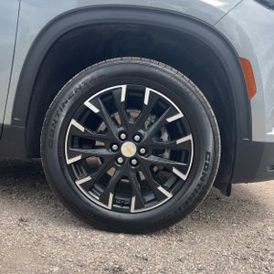 2025 Chevrolet TRAVERSE LT — миниатюра 20