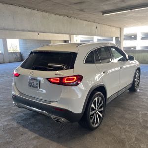 2021 Mercedes-BENZ GLA photo 8