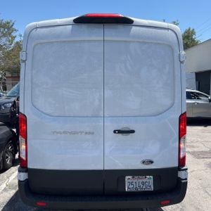 FORD TRANSIT 250 - 6