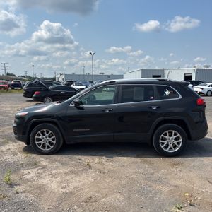 2016 JEEP CHEROKEE LATITUDE — фото 3