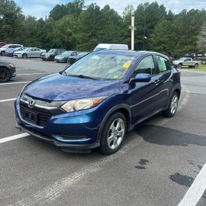 2016 Honda HR-V LX photo 1