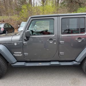 JEEP WRANGLER UNLIMITED SPORT - 4