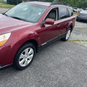 2011 Subaru OUTBACK 2.5I PREMIUM photo 2