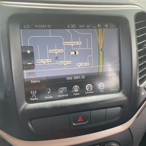 2014 JEEP CHEROKEE LIMITED — миниатюра 39