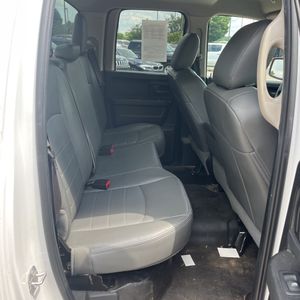 2019 RAM 1500 CLASSIC TRADESMAN — фото 35