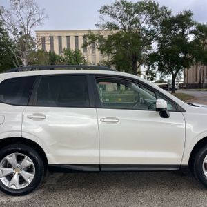 صورة 11 لـ 2015 Subaru FORESTER 2.5I PREMIUM
