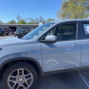 HONDA PASSPORT EX-L - 2