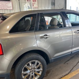FORD EDGE SEL - 9