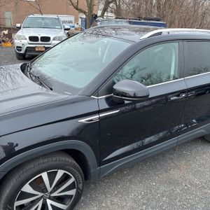 VOLKSWAGEN TAOS SE - 2