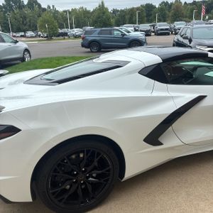 2025 Chevrolet CORVETTE STINGRAY — фото 9