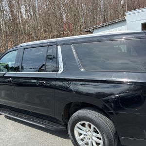 CHEVROLET SUBURBAN LT - 6